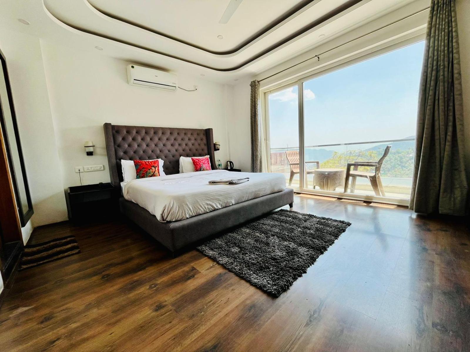 Bed and Breakfast Weekend Vibes Касаулі Екстер'єр фото