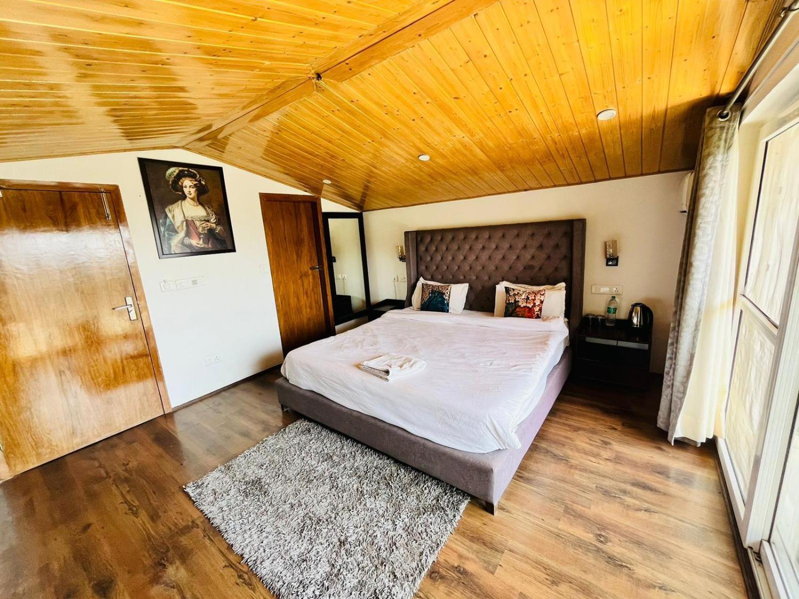 Bed and Breakfast Weekend Vibes Касаулі Екстер'єр фото